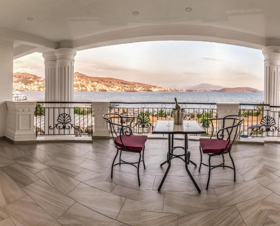 Villa Kalcuni Sarande Hotel Sarandë